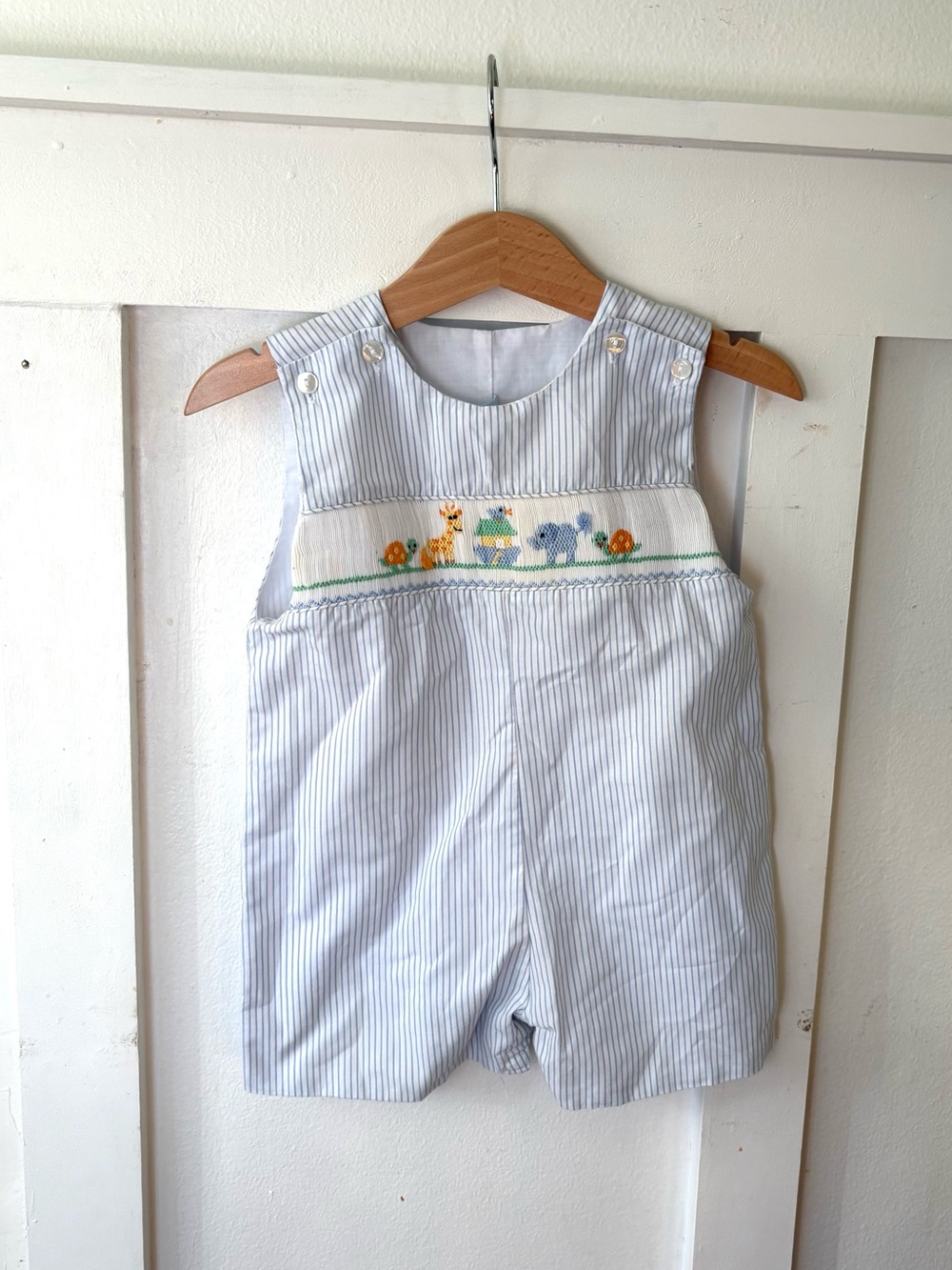 Petit Bebe Boys Blue Hand Smocked 12M One Piece Zoo Animals MSRP $50 NEW!!